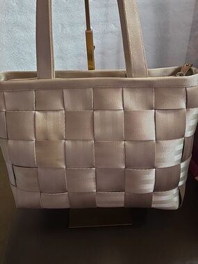 Harveys Strong Woven Tote Bag The Original Seatbelt Bag! Euc